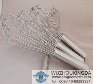 Wire mesh egg beaters