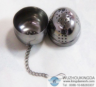 Perforated tea strainer