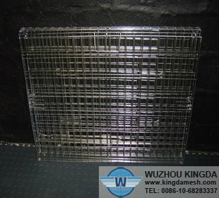 Folding mesh dog cage