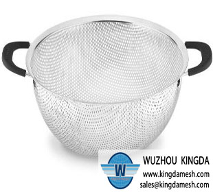 Stainless steel flexible mesh storage colanders and strainers
