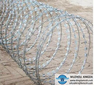 Stainless steel razor barbed wire coil