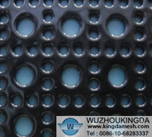 Cross hole perforated mesh
