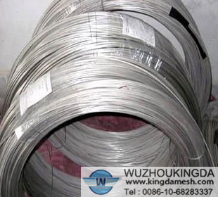 Low carbon stainless steel wire rod